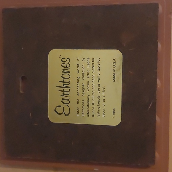 A pair of Native American decorative tiles - Picture 4 of 6